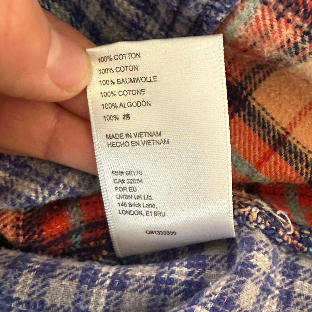 BDG Womens Patchwork Plaid Oversized Button Flann… - image 10